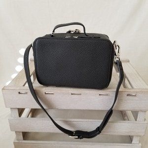 NWT! Black Faux Leather Purse w/Two Zipper Sections and Adjust. Detachable Strap